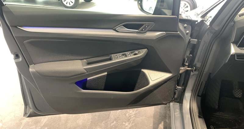 Volkswagen Golf cena 86900 przebieg: 141268, rok produkcji 2020 z Warszawa małe 379